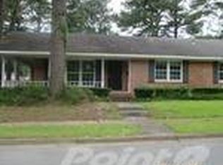 3906 King Richard Rd, Pine Bluff, AR 71603