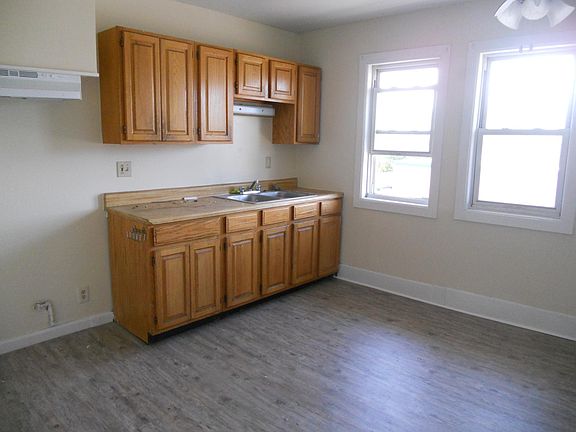 3rd image of 2389 Delaware Ave APT 4