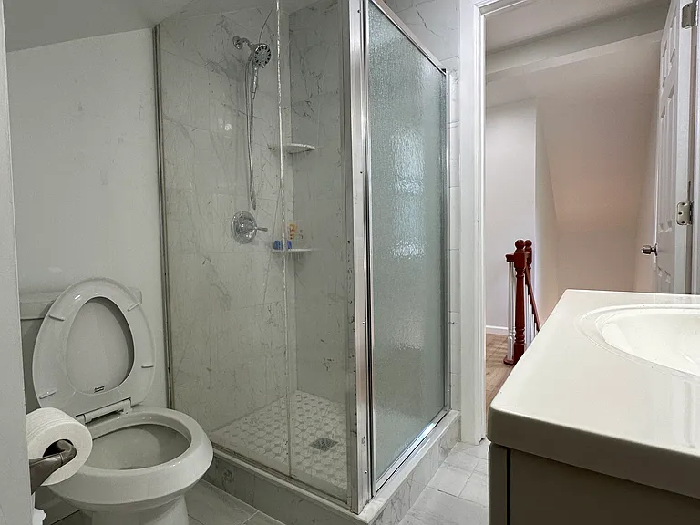 bath on 3rd floor