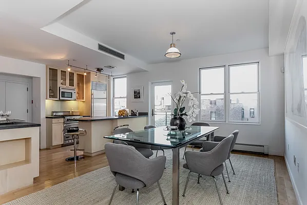 Sold by Centric Property Group | media 31