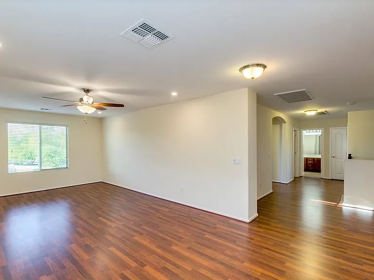 1306 E Birdland Dr — Photo 22