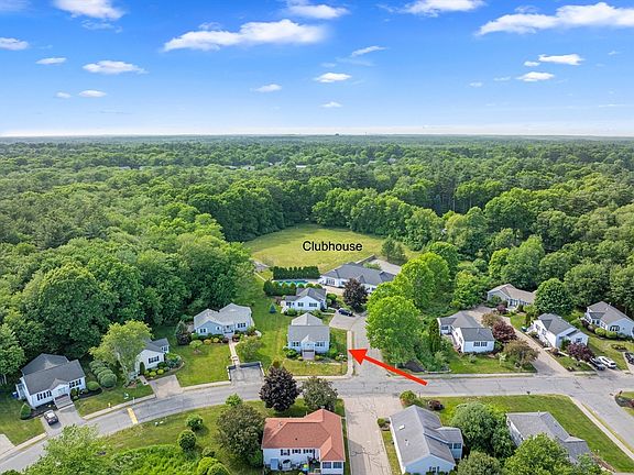 5th image of 90 Crystal Water Dr Unit 90