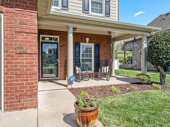 2nd image of 5144 Starnes Dr