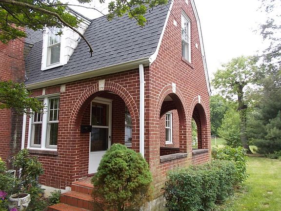 5th image of 176 Lee Ave NE