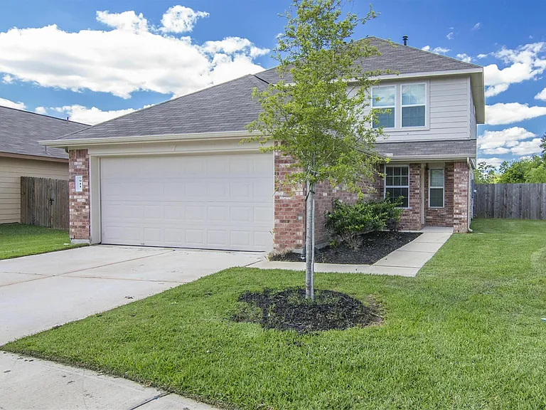 911 Running Creek Ct — Photo 5