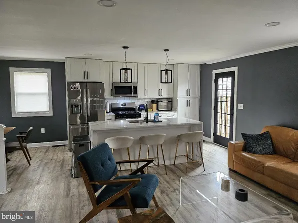 7844 Twin Ridge Dr, Glen Burnie, MD 21061