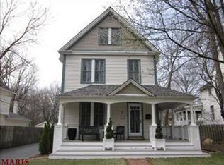 551 N Clay Ave, Saint Louis, MO 63122