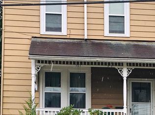 30 Walnut St, Mohnton, PA 19540