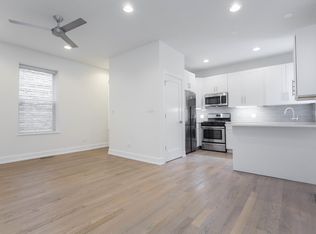 1407 N Bosworth Ave #202, Chicago, IL 60642