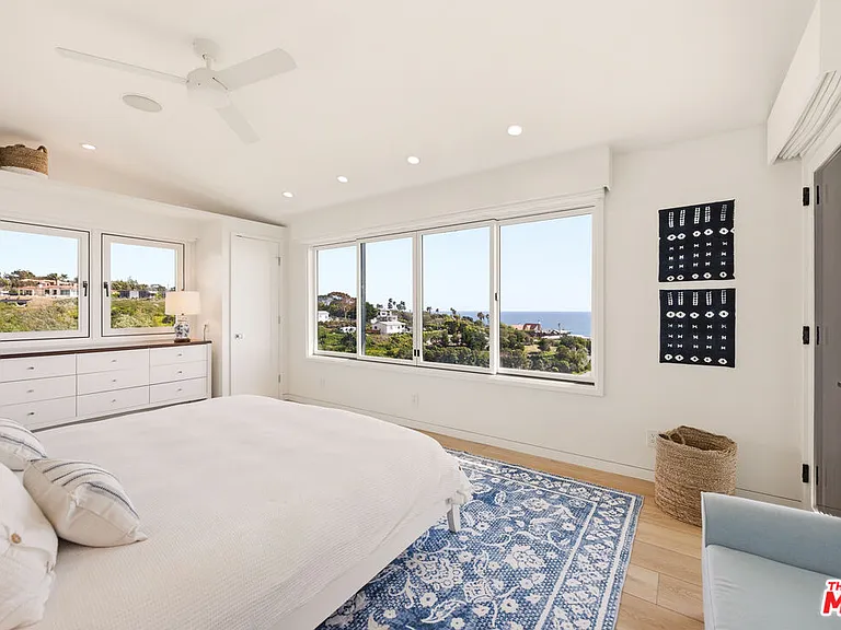 6817 Seawatch Ln — Photo 21