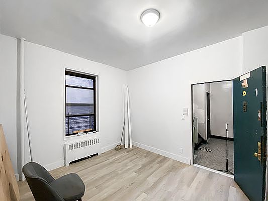3rd image of 1741 Amsterdam Ave APT 3C