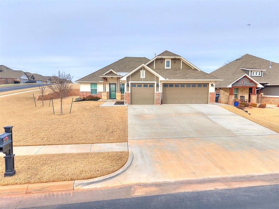 1st image of 2801 Cedar Creek Dr