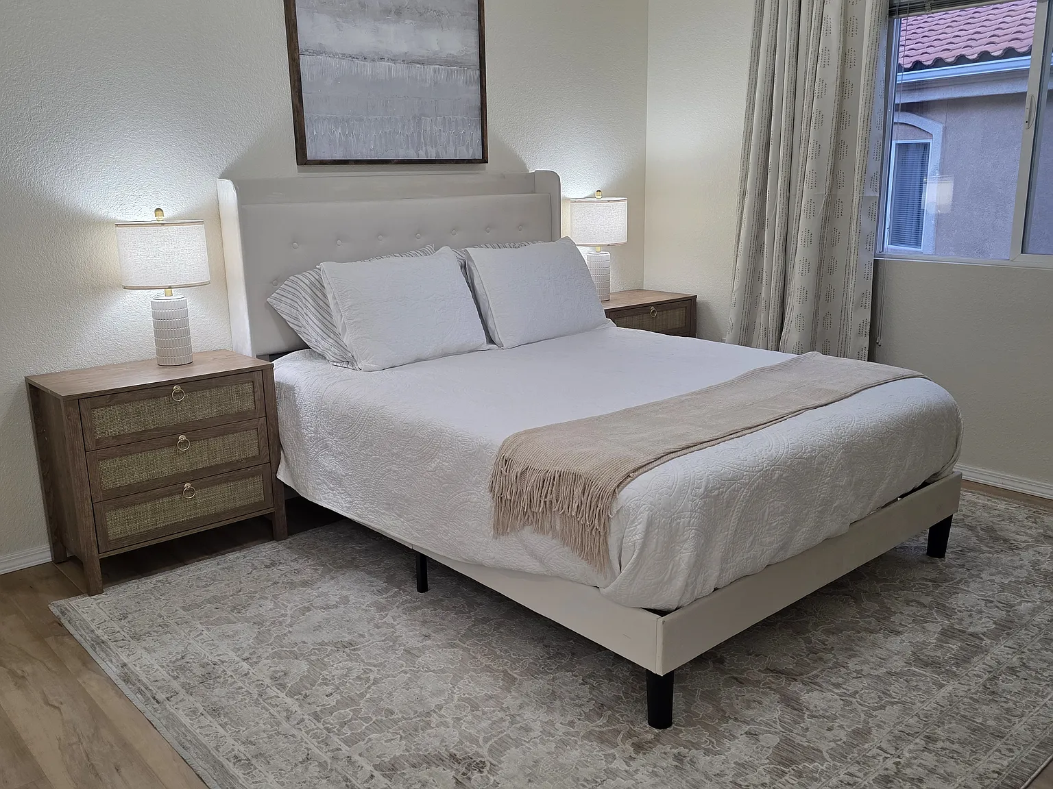 3 bed, 1180 sqft, $2,100 — Photo 4