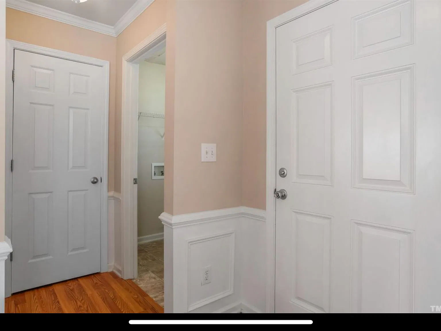 3 bed, 2.5 bath, 1583 sqft, $1,900 — Photo 4