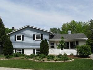 1st image of 829 Wellington Dr