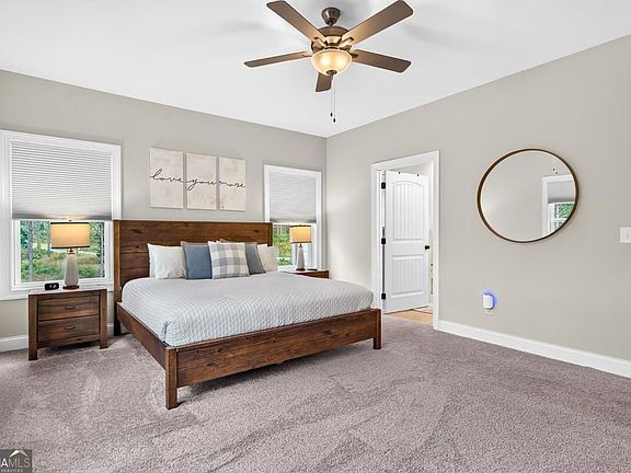4th image of 1068 High River Rd #90