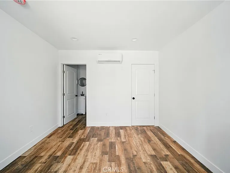 823 W 78th St #8231/2 — Photo 2