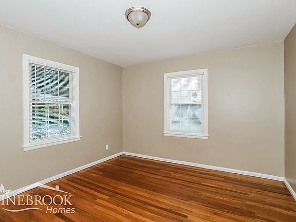 4th image of 6832 Somerset Dr