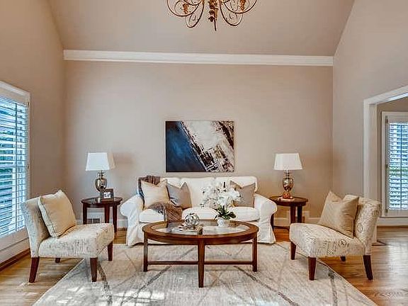 3rd image of 2805 Livsey Woods Dr