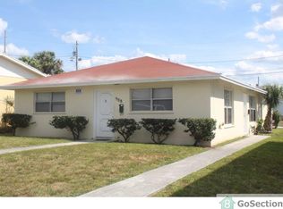 908 L A Kirksey St, West Palm Beach, FL 33401