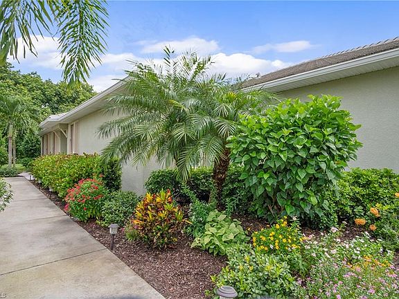 2nd image of 9902 Palmarrosa Way