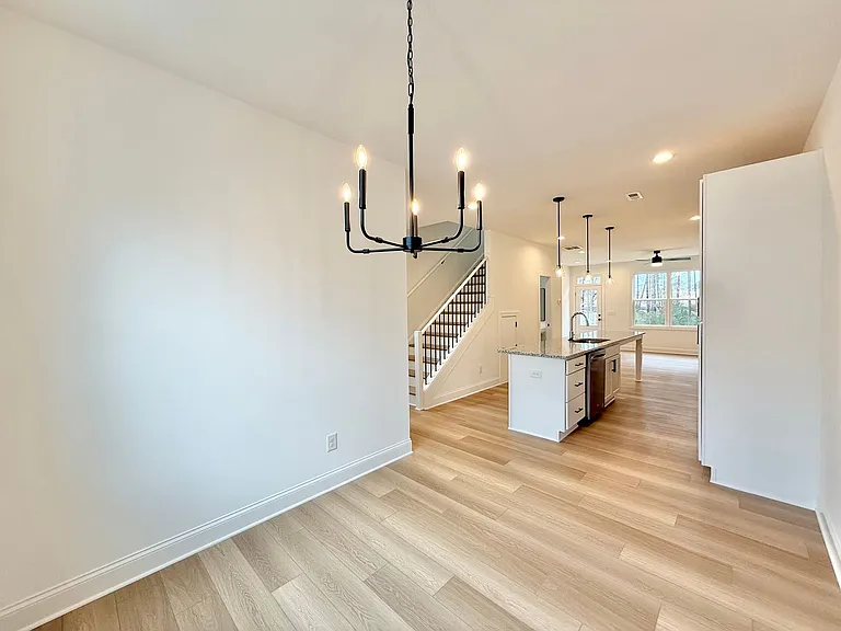 4820 Gossamer Ln #104 — Photo 6
