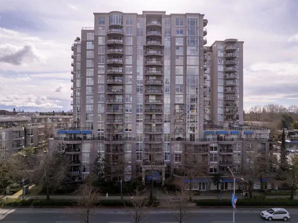8460 Granville Ave #706, Richmond, BC V6Y 4E7