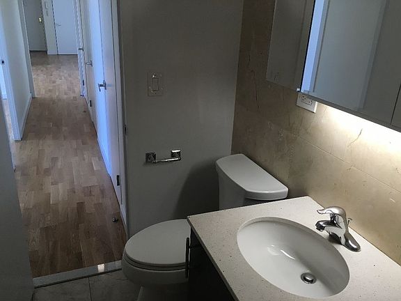 5th image of 2225 5th Ave APT 1C