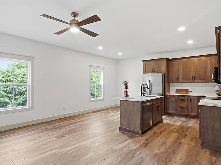 155 Dedman St #153 — Photo 6