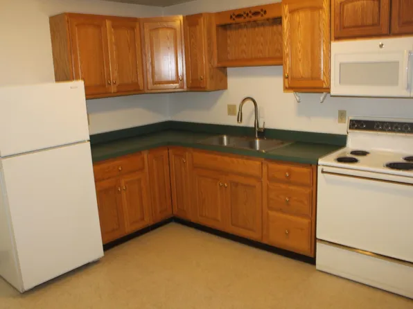 918 Main St #25, Wayne, NE 68787