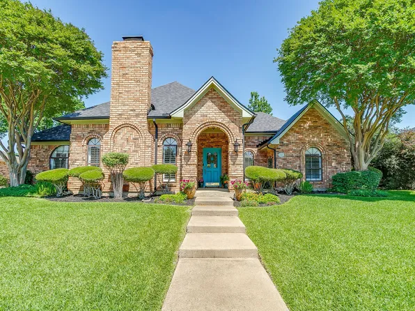 3704 Edgefield Ln, Bedford, TX 76021