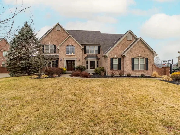 790 Cedar Dr, Loveland, OH 45140