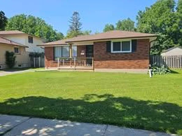 65 Winding Way, Brantford, ON N3R 3S4