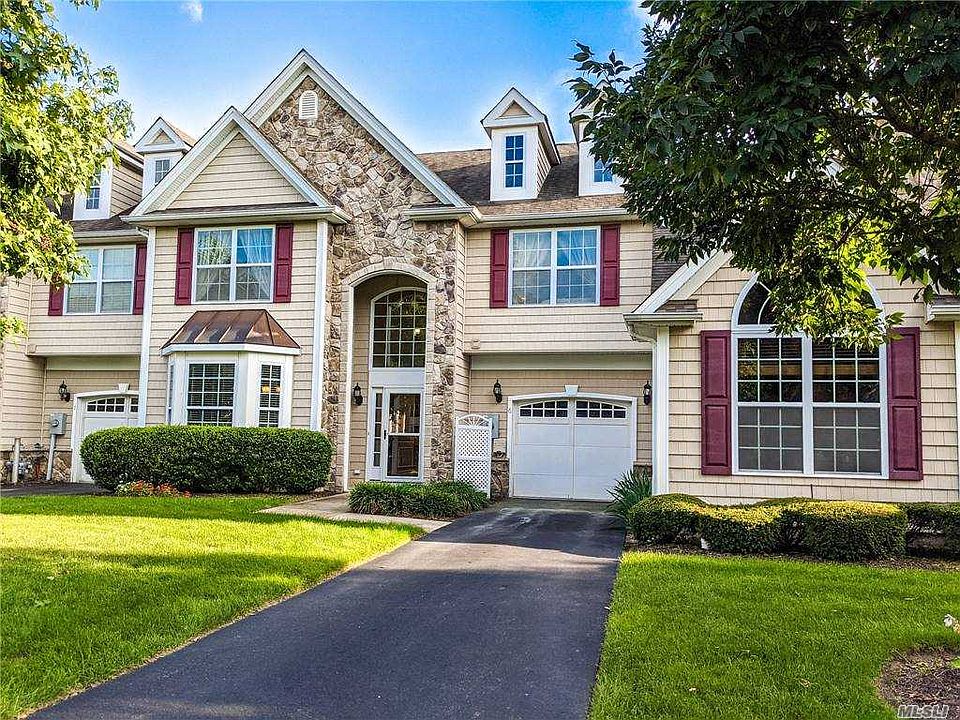 1st image of 6 Cheshire Ct