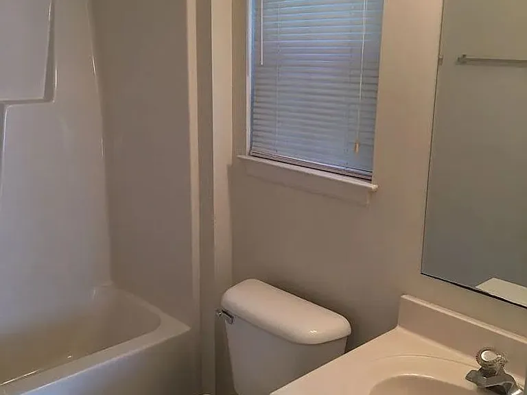 4013 Masonboro Loop Rd — Photo 9