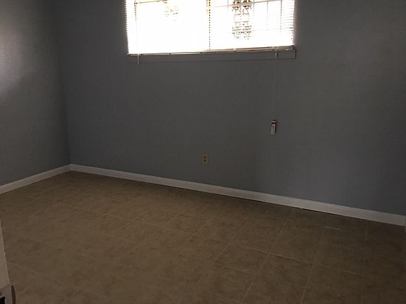 5th image of 4118 Pickfair St #C