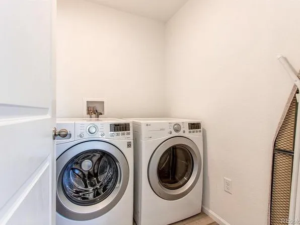 27330 E 10th Dr, Aurora, CO 80018