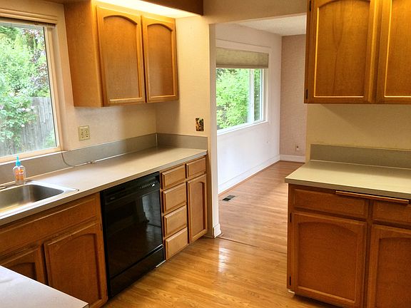 2nd image of 19221 65th Pl NE
