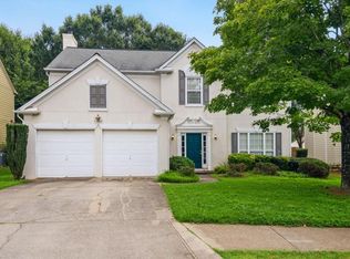 1180 Lyndhurst Way, Roswell, GA 30075