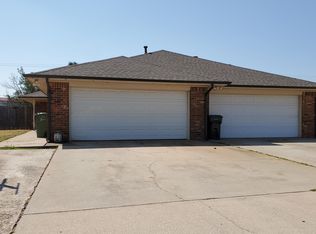 1215 Summerton Pl, Yukon, OK 73099