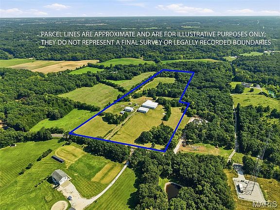 4th image of 1600 Dietrich Rd