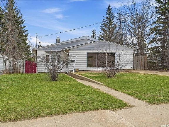 3rd image of 1065 Stadacona STREET W