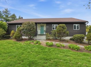55 Mechanic St, Amherst, MA 01002