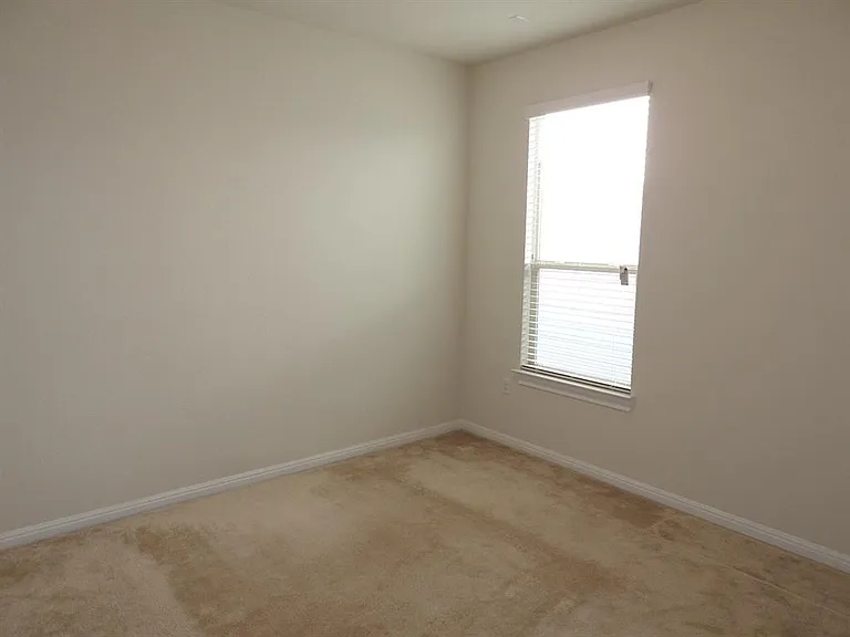 9903 Quercia Dr — Photo 18