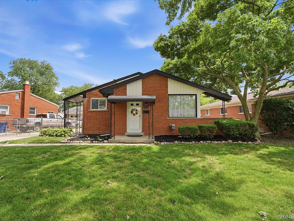 1st image of 32638 Judy Dr