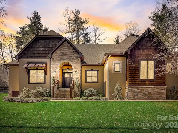 112 Caleb Dr, Fletcher, NC 28732