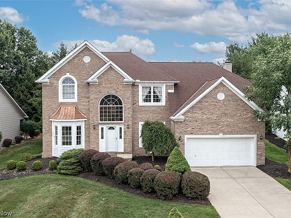 2nd image of 20775 Wakefield Cir