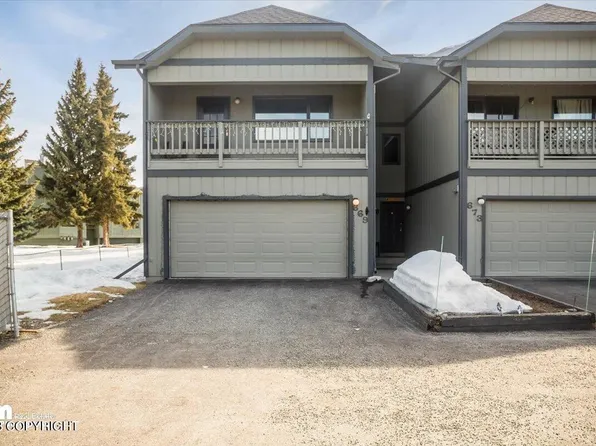 669 King Arthur Cir #669, Anchorage, AK 99518