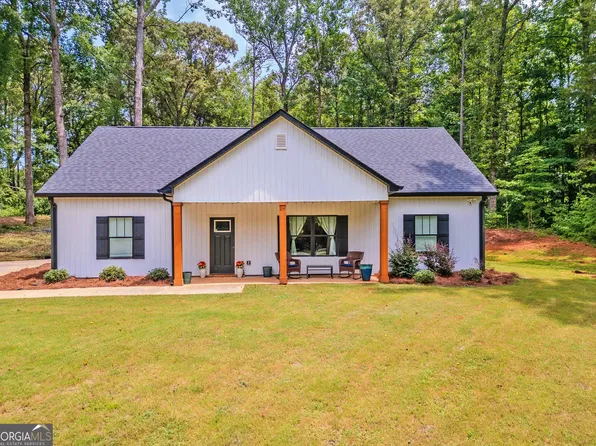 521 Borders Rd, Commerce, GA 30530