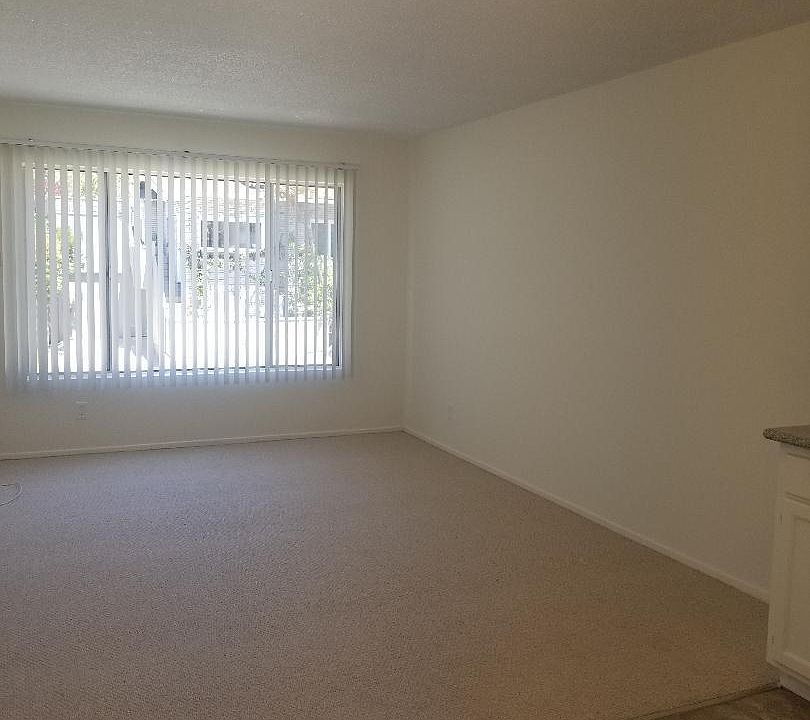 2nd image of 2228 3rd St